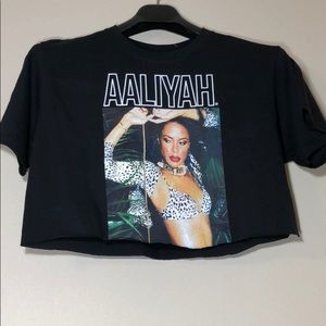 NWOT Aaliyah “One and A Million” tour crop top L